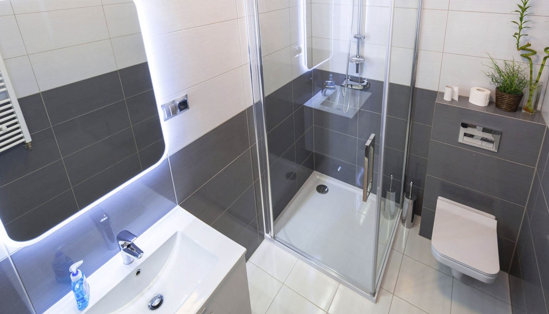 MODERNIZA O TEU BAÑO